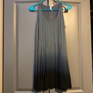 Women’s dress